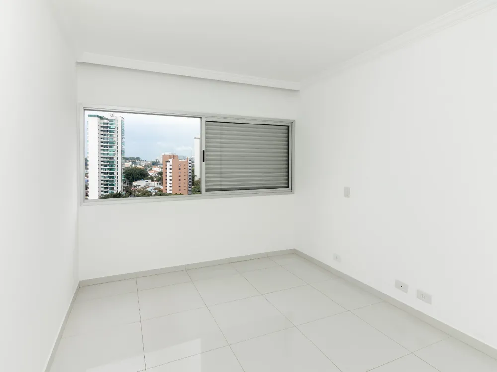 Apartamento, 3 quartos, 220 m² - Foto 1