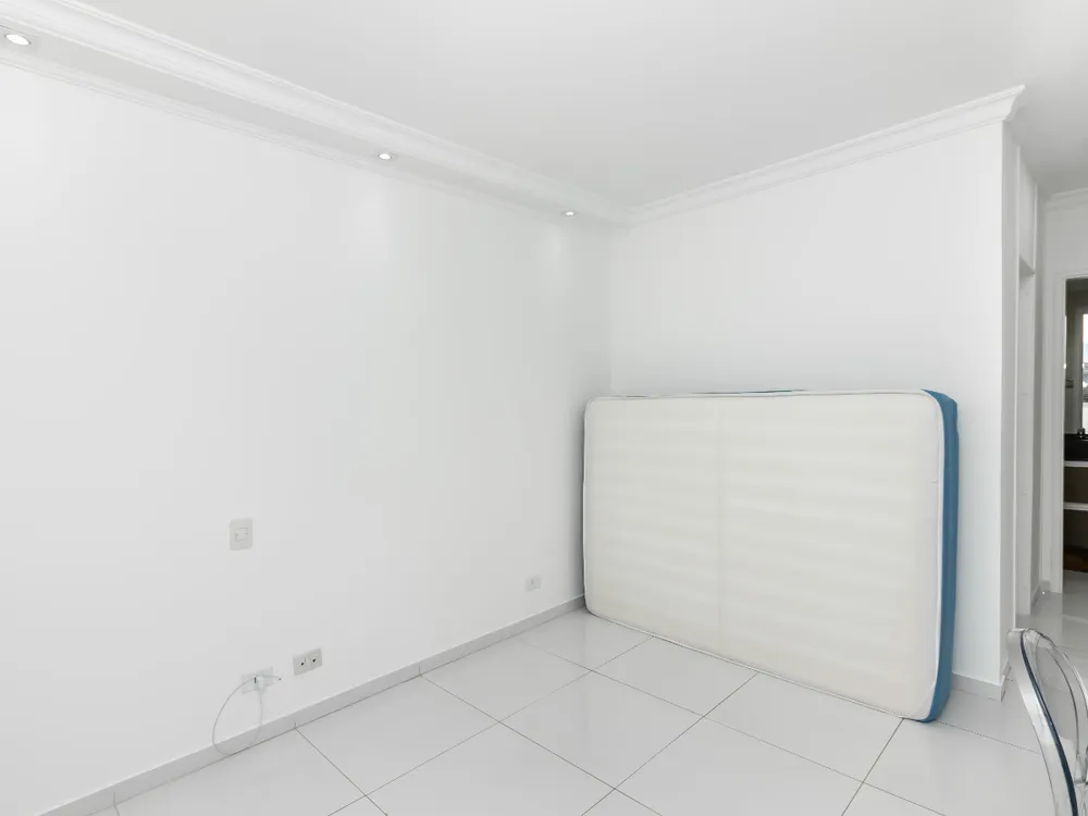 Apartamento, 3 quartos, 220 m² - Foto 2