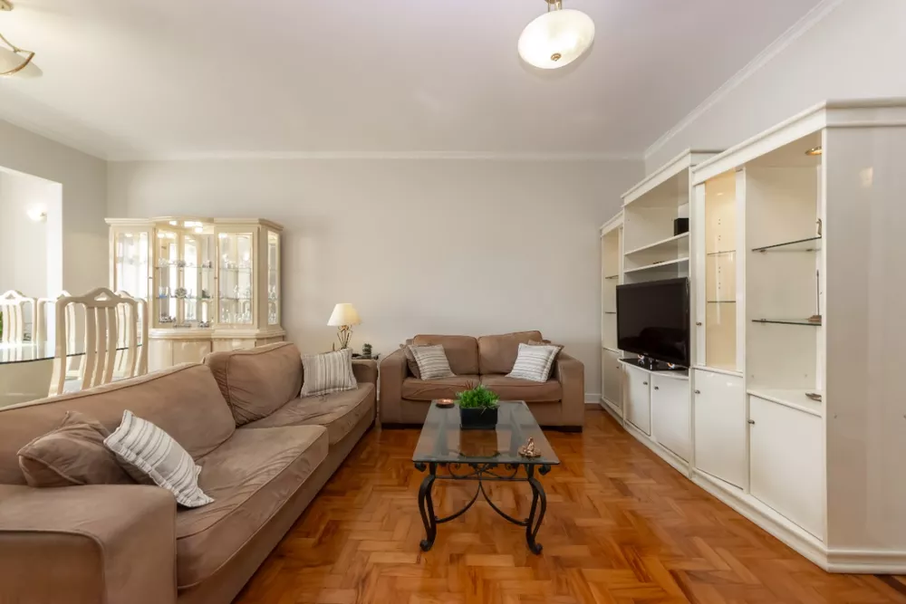 Apartamento à venda com 3 quartos, 145m² - Foto 3