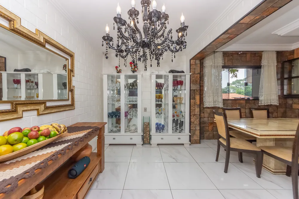 Sobrado, 3 quartos, 248 m² - Foto 4