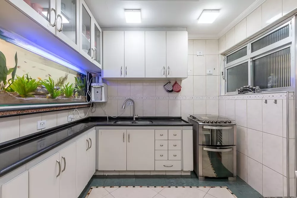 Apartamento à venda com 3 quartos, 127m² - Foto 3