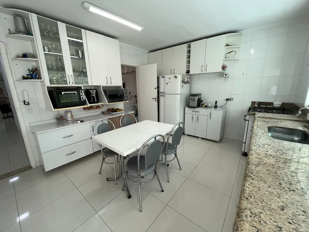 Sobrado, 4 quartos, 208 m² - Foto 4