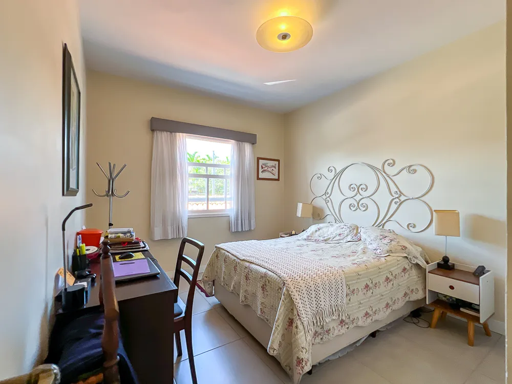 Casa, 5 quartos, 193 m² - Foto 4