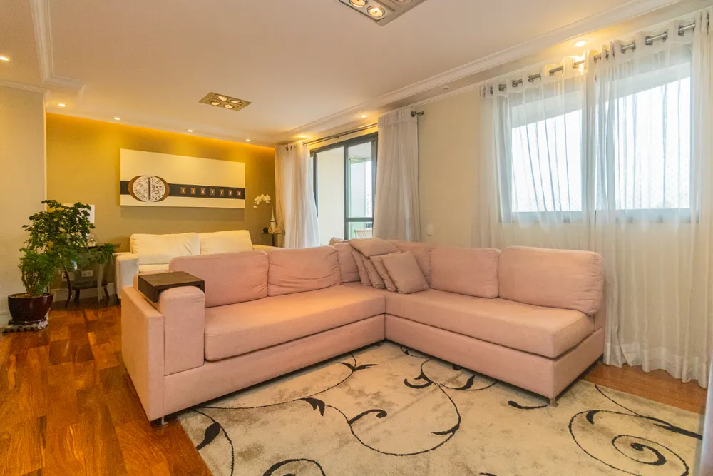 Apartamento, 3 quartos, 196 m² - Foto 2