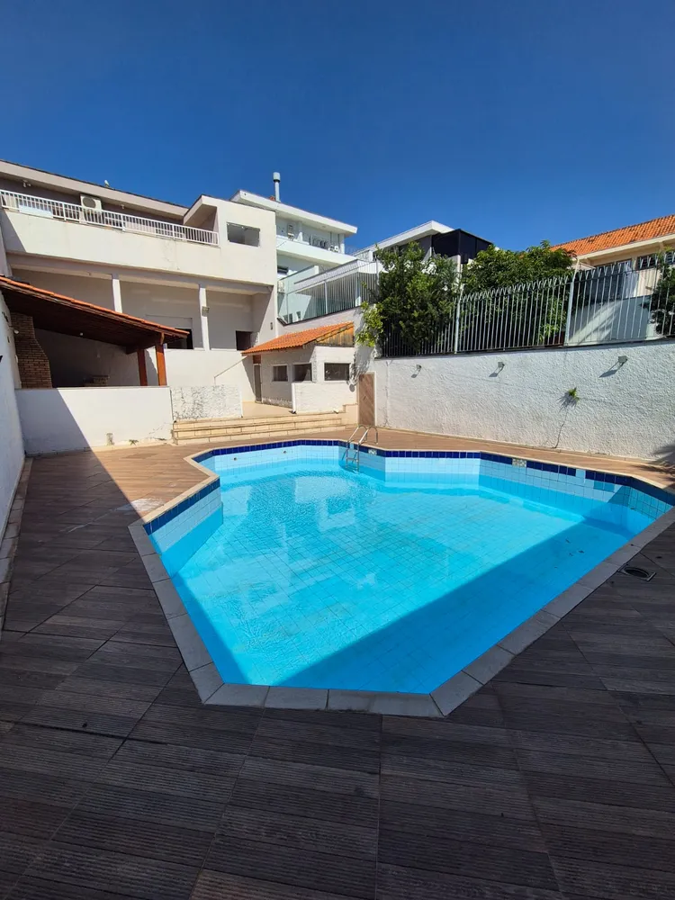 Casa, 4 quartos, 496 m² - Foto 1