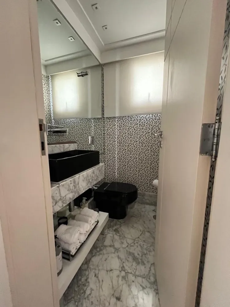 Apartamento, 3 quartos, 265 m² - Foto 1