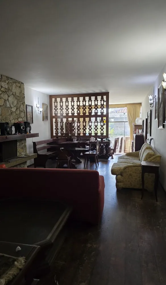 Sobrado, 5 quartos, 300 m² - Foto 1