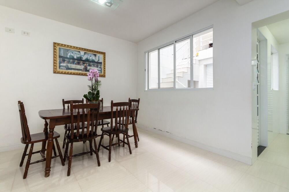 Casa à venda com 3 quartos, 72m² - Foto 2