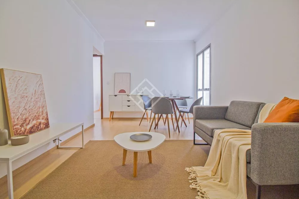 Apartamento à venda com 2 quartos, 67m² - Foto 2