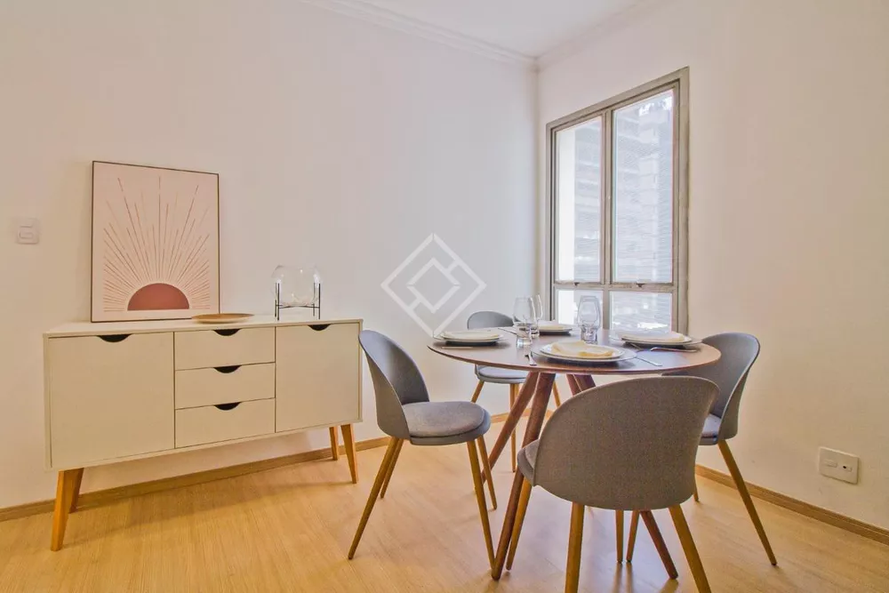 Apartamento à venda com 2 quartos, 67m² - Foto 4