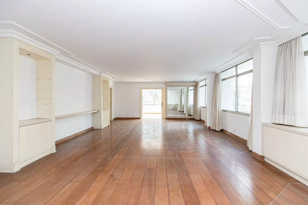 Apartamento à venda com 3 quartos, 396m² - Foto 2