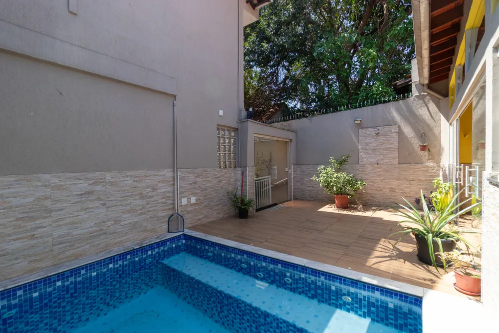 Sobrado, 3 quartos, 248 m² - Foto 6
