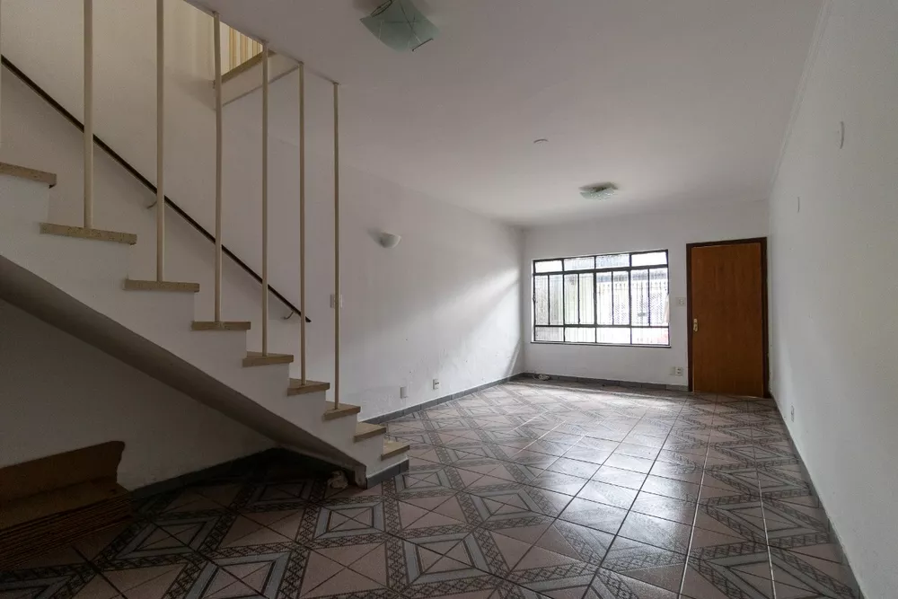 Sobrado à venda com 3 quartos, 145m² - Foto 1