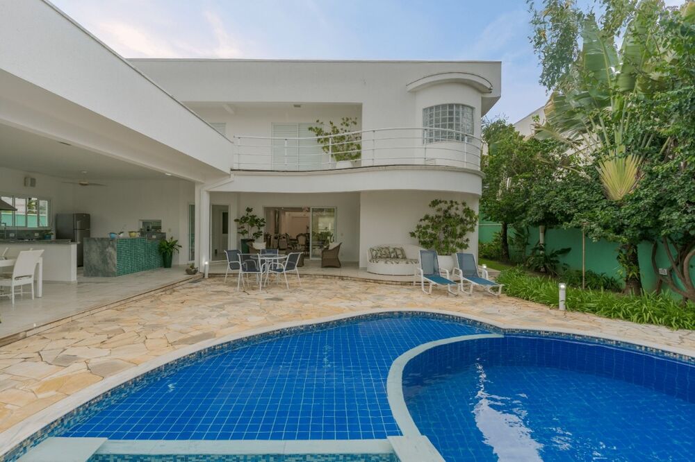 Casa de Condomínio à venda com 5 quartos, 499m² - Foto 2
