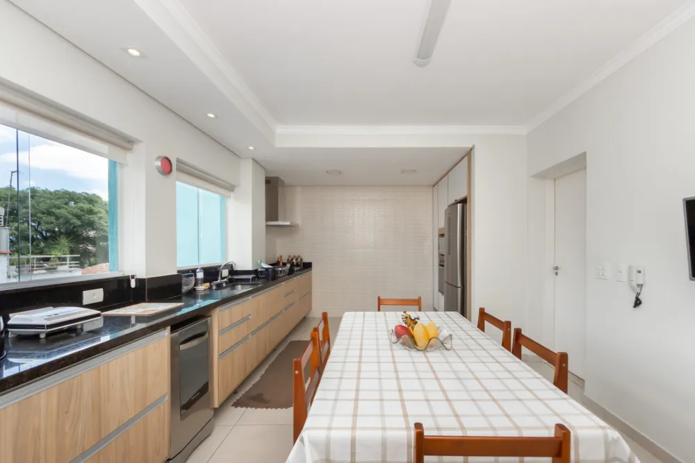 Casa, 3 quartos, 237 m² - Foto 11
