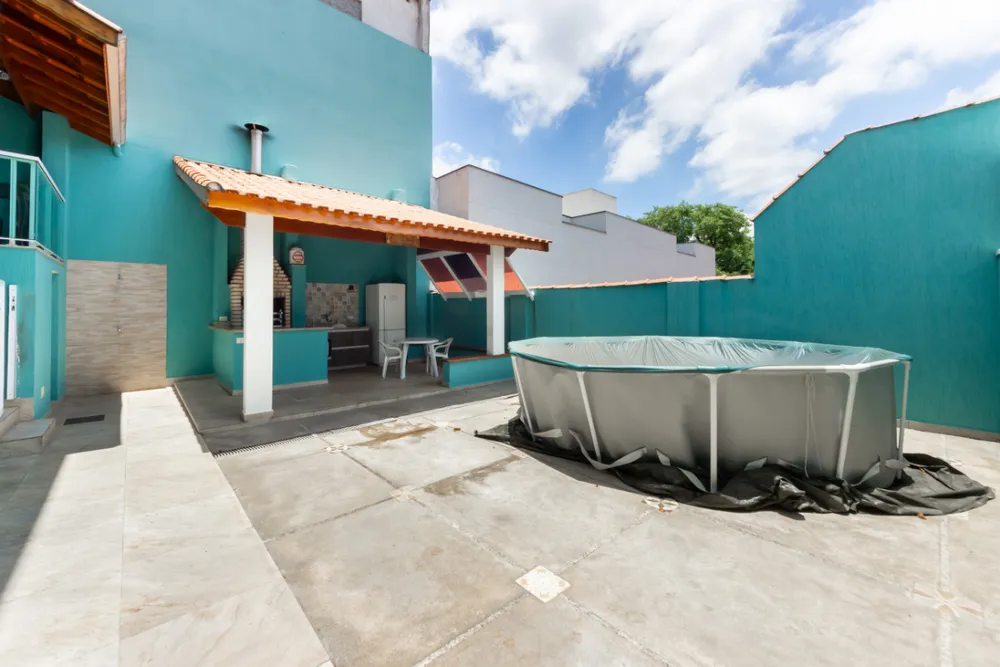 Casa, 3 quartos, 219 m² - Foto 2