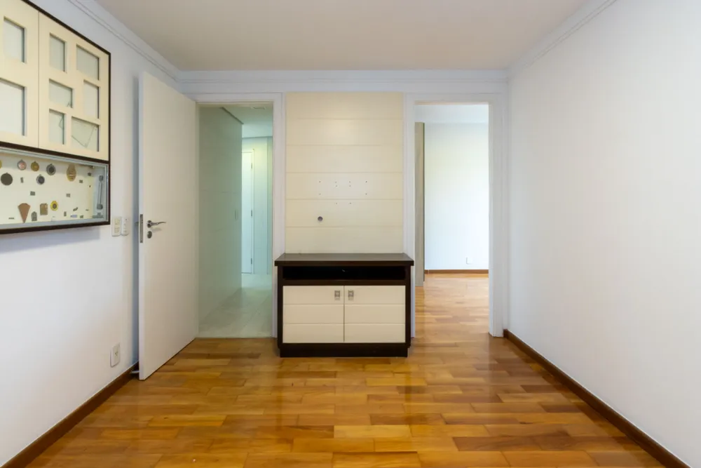 Apartamento, 3 quartos, 198 m² - Foto 11