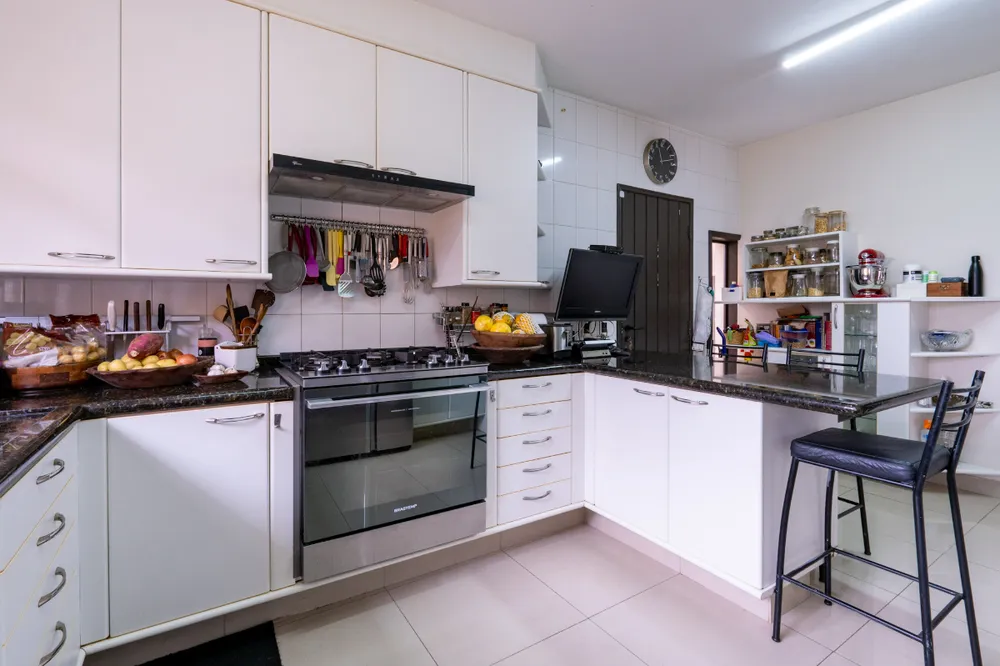 Casa, 5 quartos, 373 m² - Foto 1