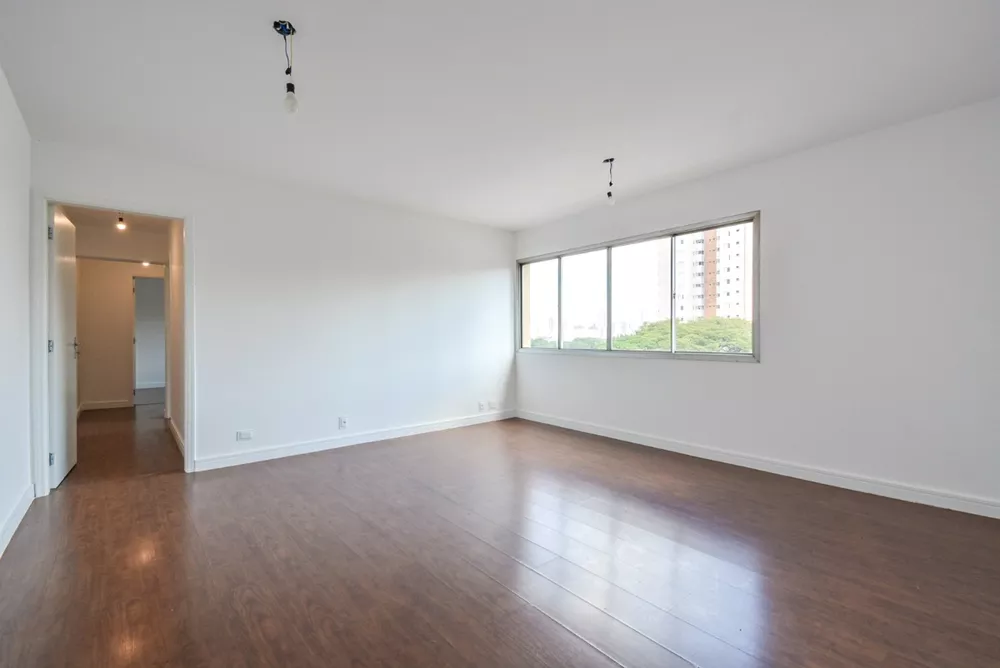 Apartamento à venda com 2 quartos, 85m² - Foto 1