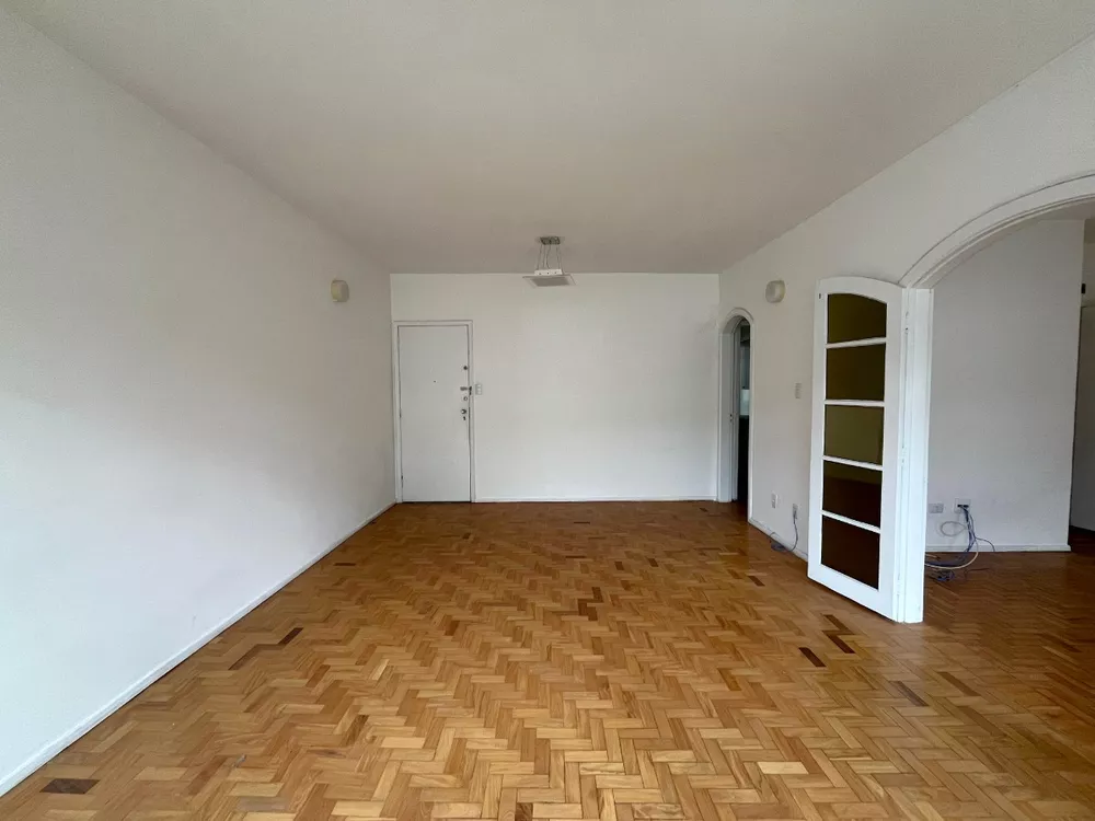 Apartamento à venda com 3 quartos, 115m² - Foto 3