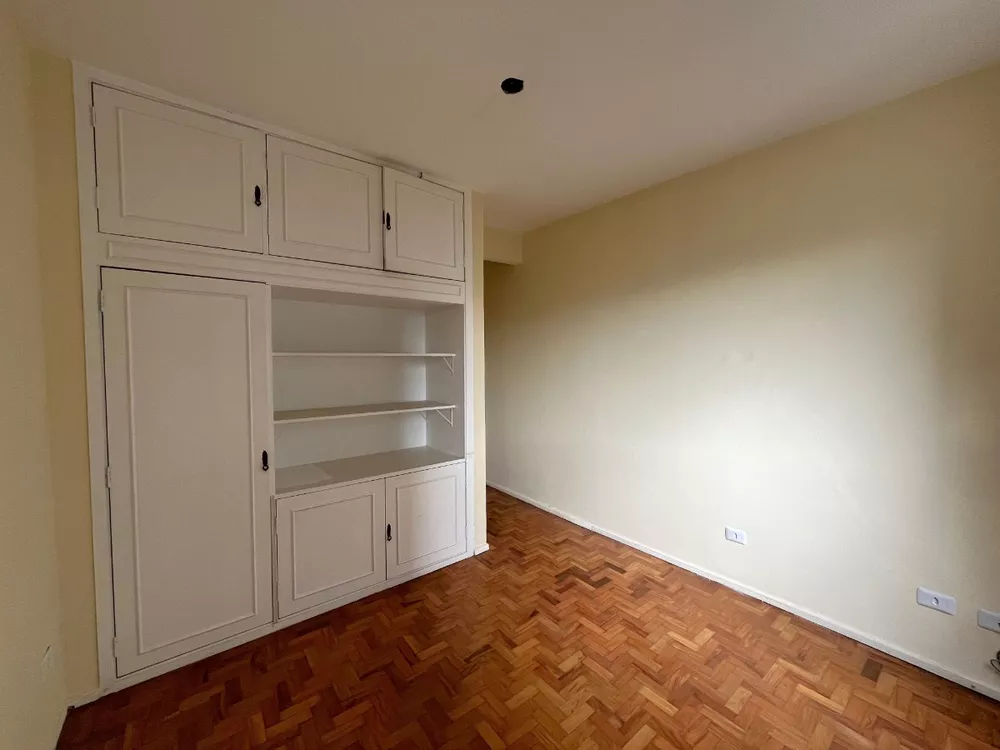 Apartamento à venda com 3 quartos, 115m² - Foto 8