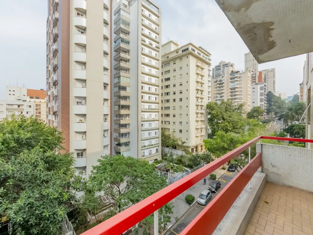 Apartamento à venda com 2 quartos, 106m² - Foto 2