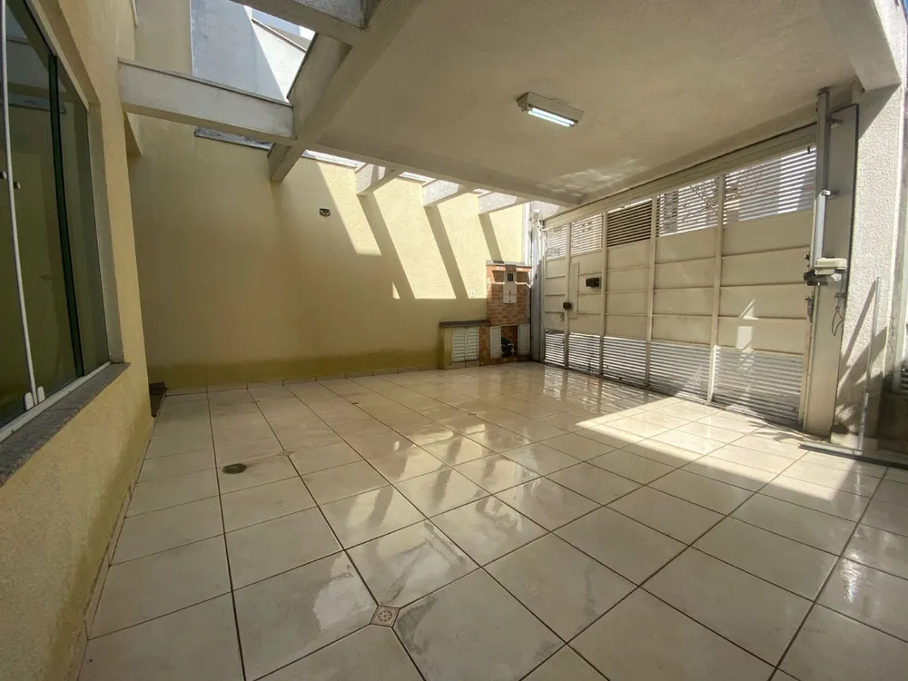 Sobrado, 3 quartos, 270 m² - Foto 3