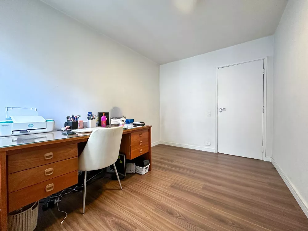 Apartamento à venda com 3 quartos, 95m² - Foto 4