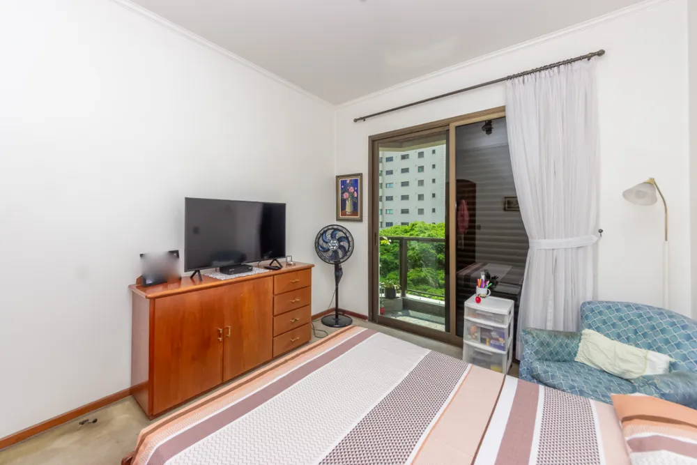 Apartamento, 3 quartos, 1418 m² - Foto 4