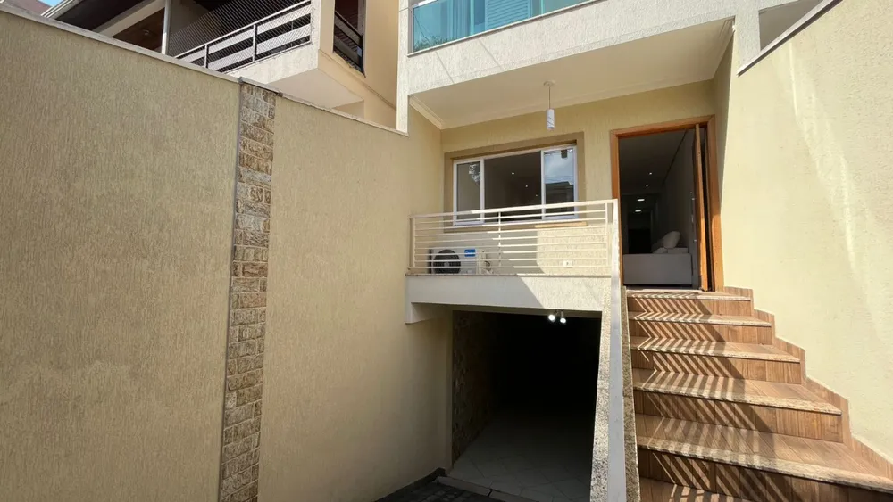 Sobrado, 3 quartos, 183 m² - Foto 1
