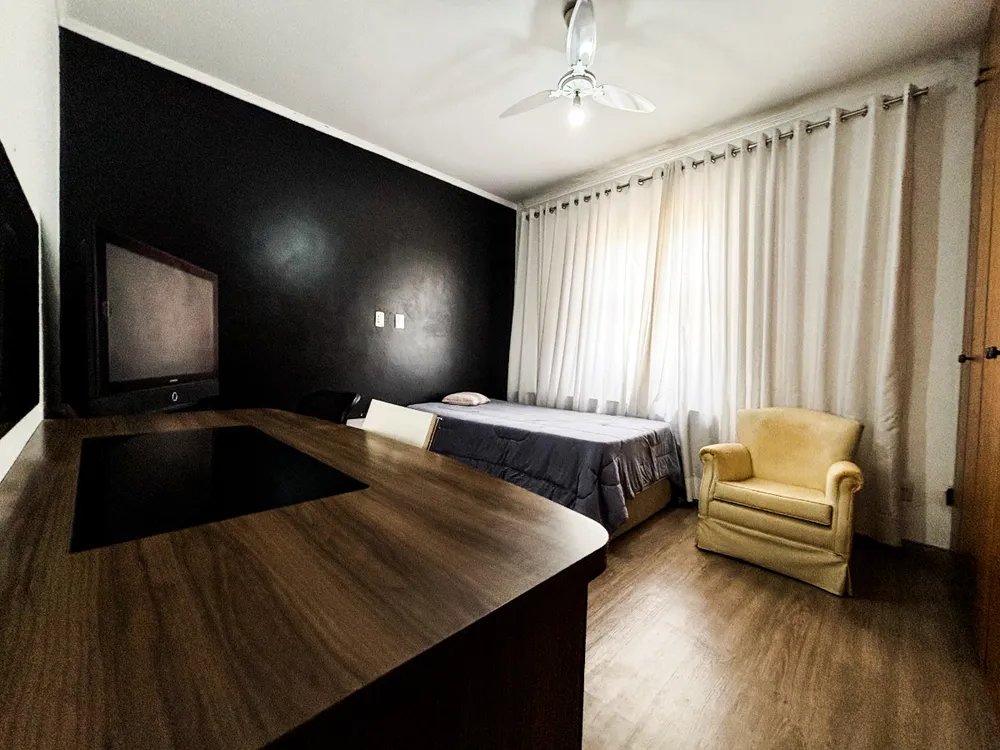 Casa, 4 quartos, 348 m² - Foto 4