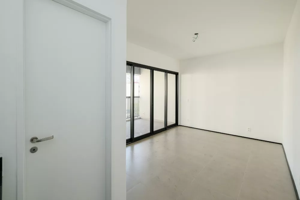 Apartamento à venda com 1 quarto, 33m² - Foto 2