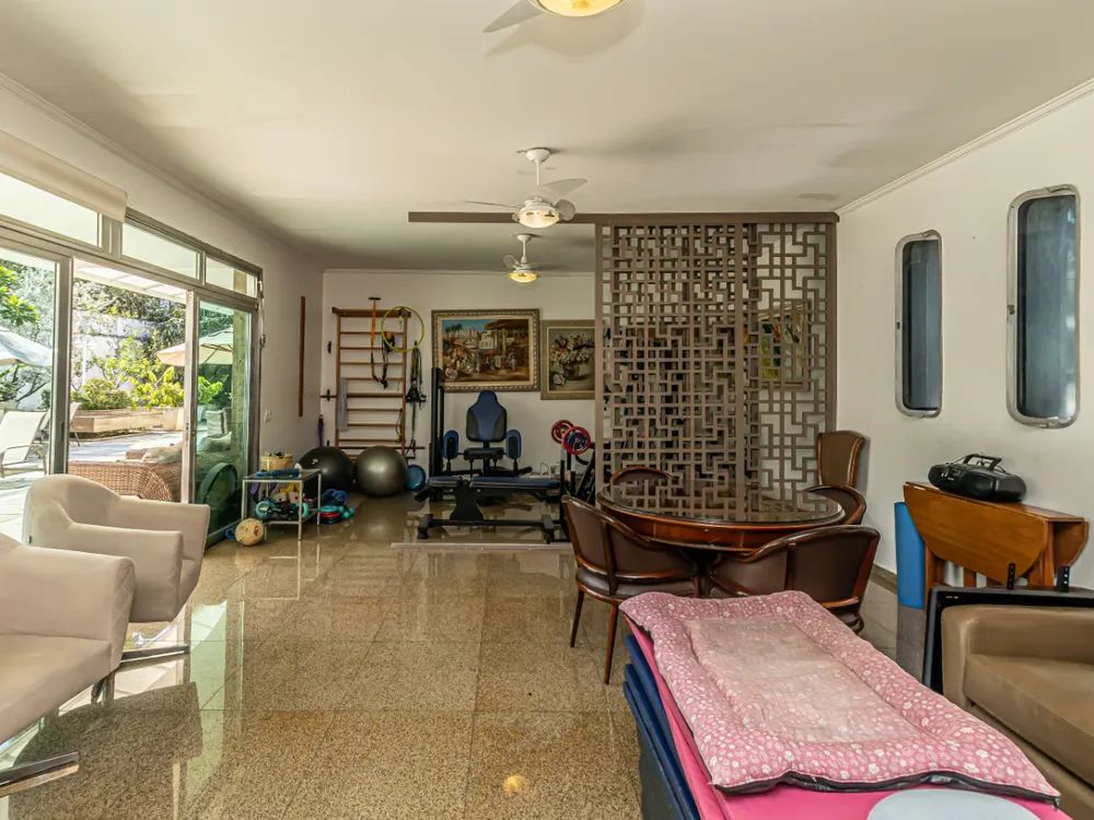Casa, 5 quartos, 1010 m² - Foto 2