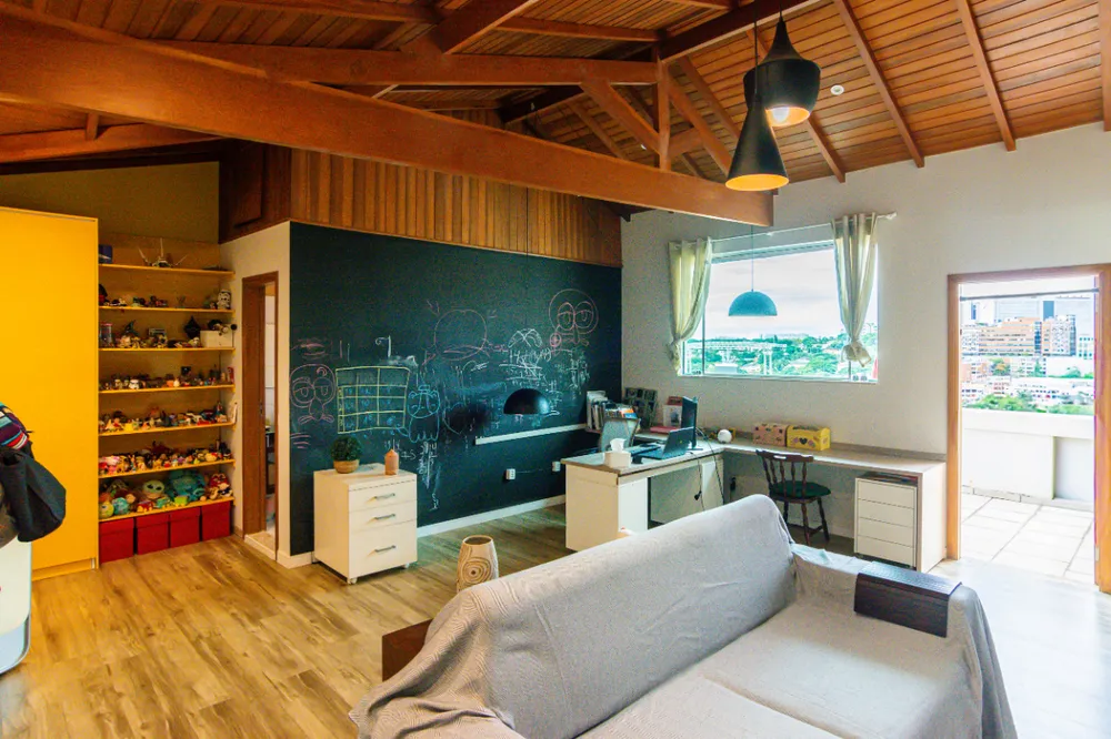 Casa, 5 quartos, 330 m² - Foto 4