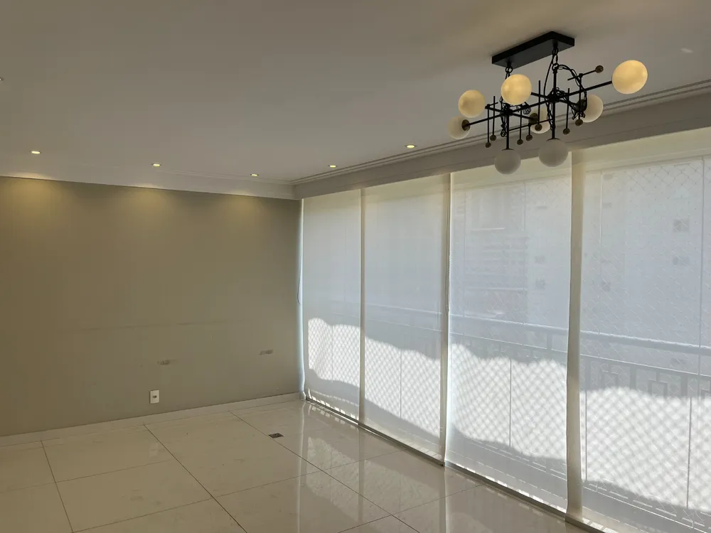 Apartamento, 3 quartos, 140 m² - Foto 1