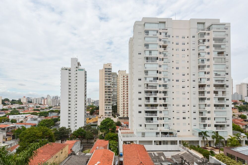 Apartamento à venda com 3 quartos, 138m² - Foto 2