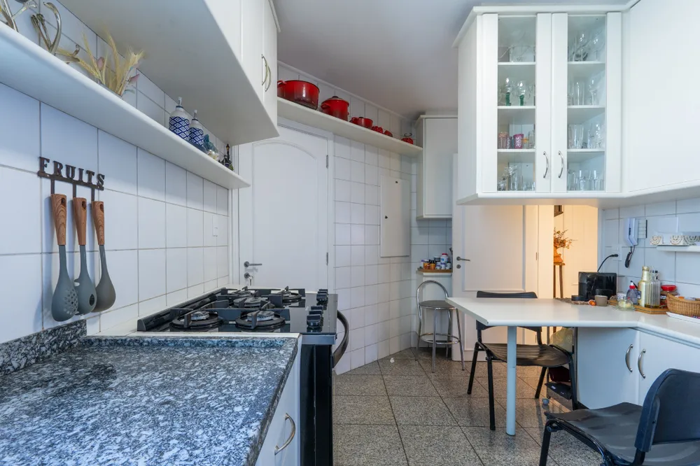 Apartamento, 3 quartos, 313 m² - Foto 2