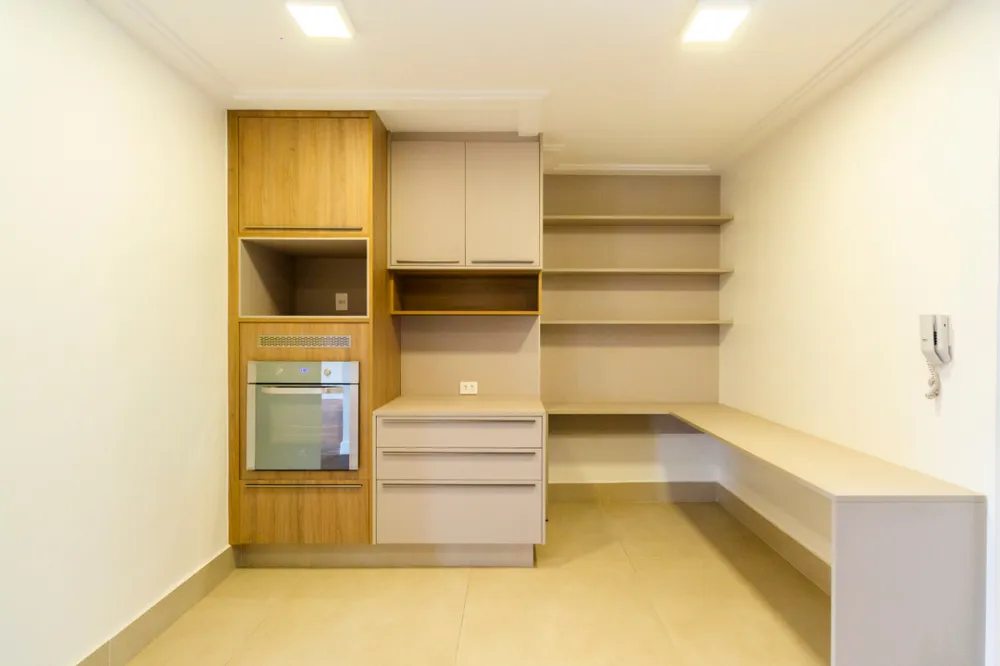 Apartamento, 3 quartos, 250 m² - Foto 1