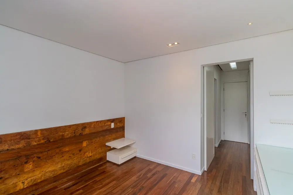 Apartamento, 3 quartos, 1220 m² - Foto 5