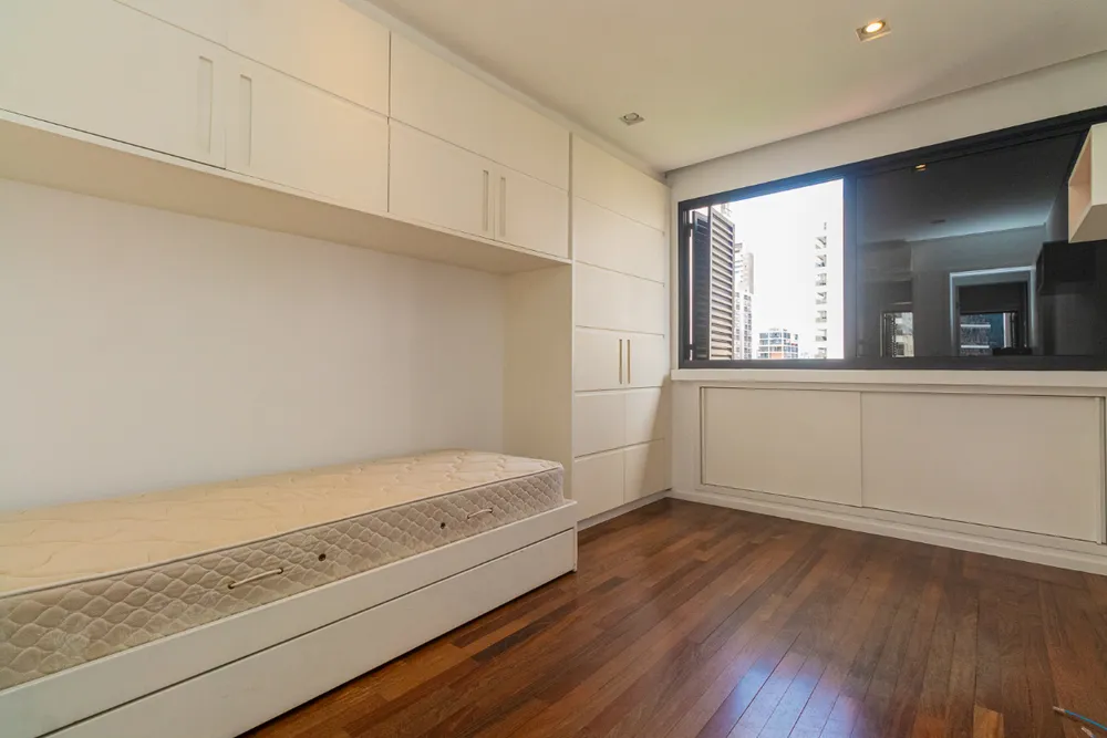 Apartamento, 3 quartos, 1220 m² - Foto 9