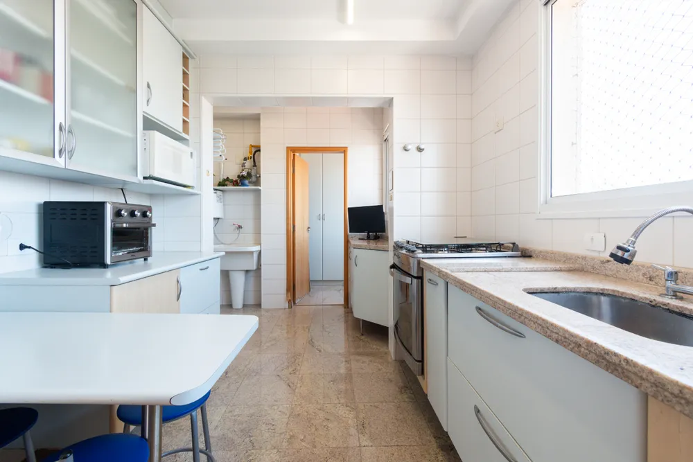Apartamento, 3 quartos, 135 m² - Foto 2