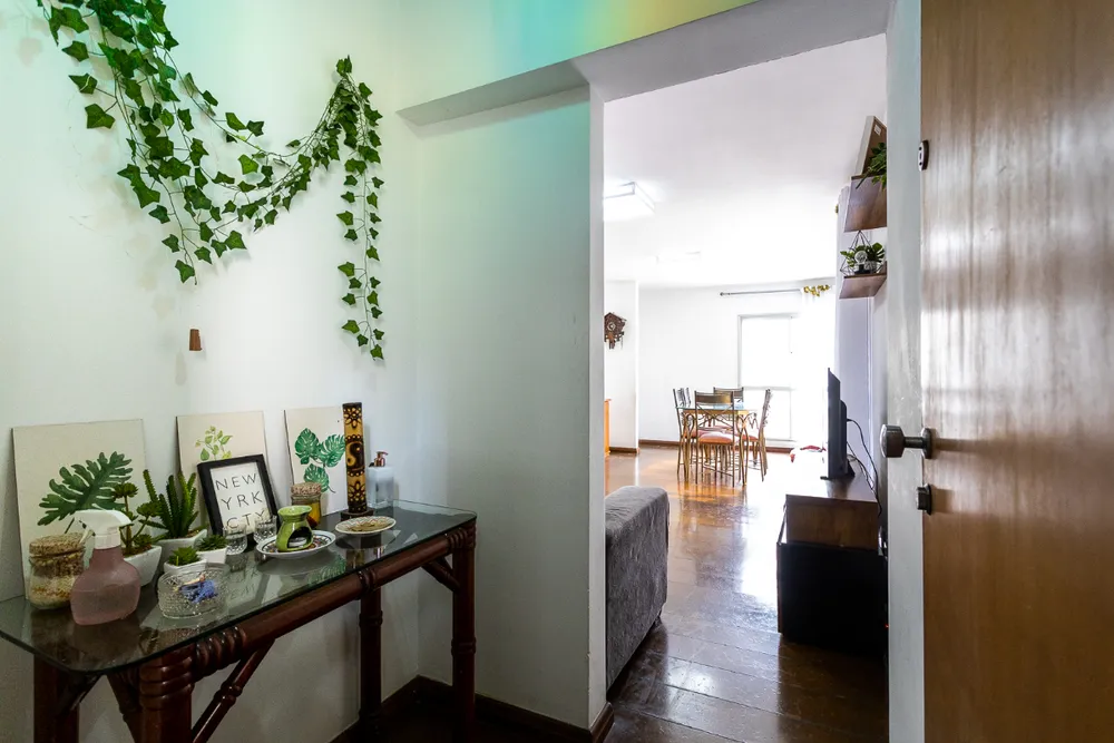 Apartamento, 3 quartos, 1800 m² - Foto 1