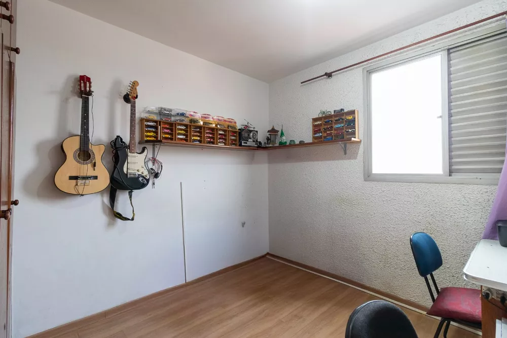 Apartamento à venda com 3 quartos, 87m² - Foto 4