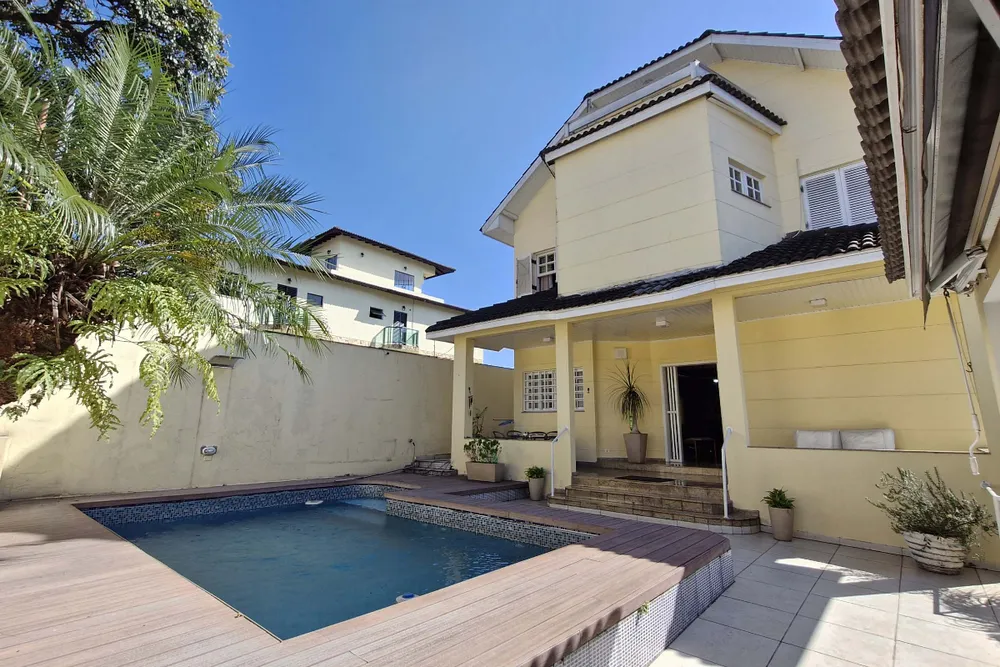 Sobrado, 4 quartos, 415 m² - Foto 1