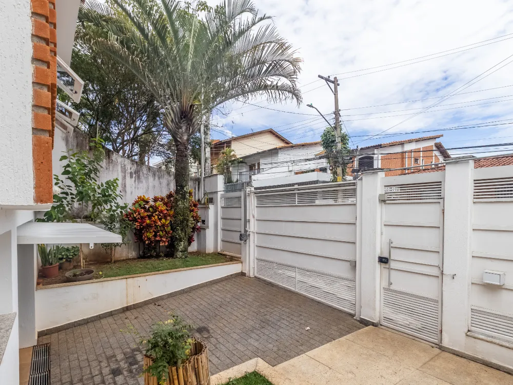 Sobrado, 3 quartos, 250 m² - Foto 1