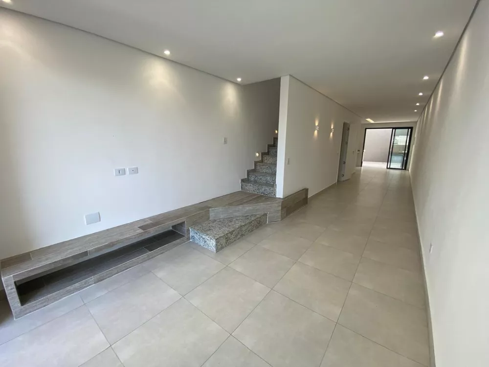 Sobrado à venda com 3 quartos, 135m² - Foto 4