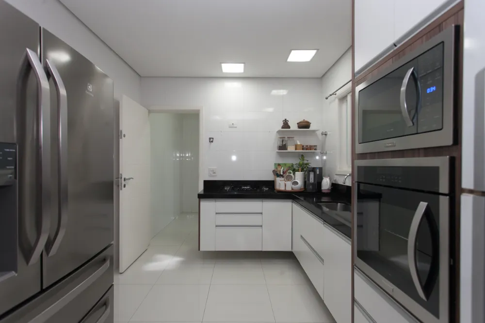 Casa, 3 quartos, 252 m² - Foto 4