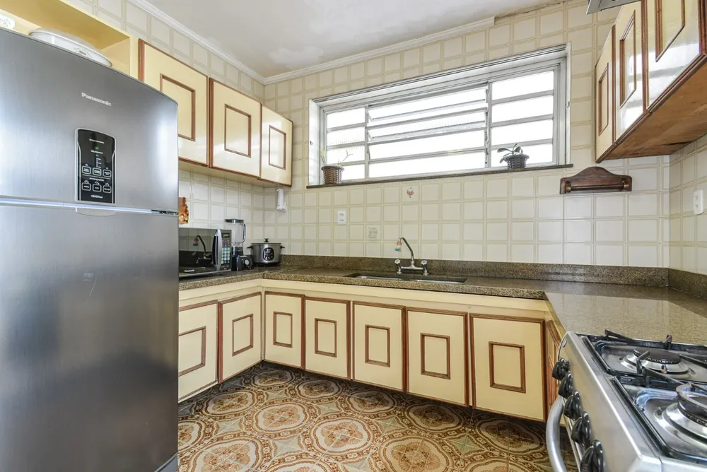 Sobrado, 3 quartos, 243 m² - Foto 1