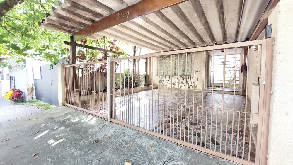 Casa, 3 quartos, 242 m² - Foto 1