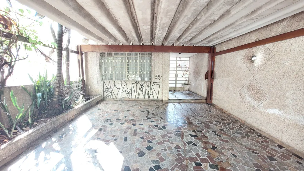 Casa, 3 quartos, 242 m² - Foto 2